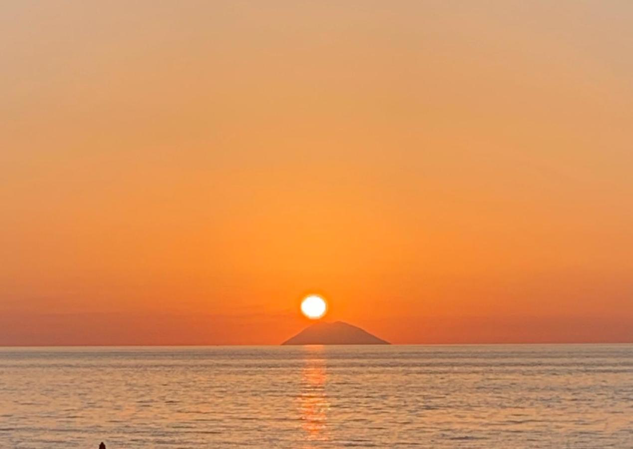 Boutique Apartment With Beach Within Walking Distance, Near Tropea Parghelia Eksteriør billede