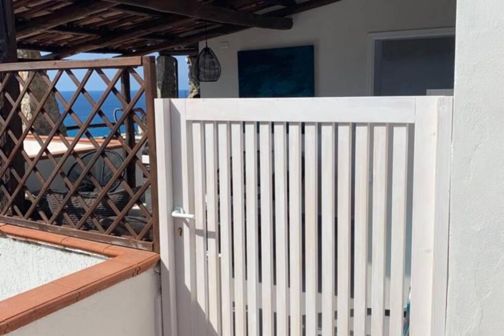 Boutique Apartment With Beach Within Walking Distance, Near Tropea Parghelia Eksteriør billede
