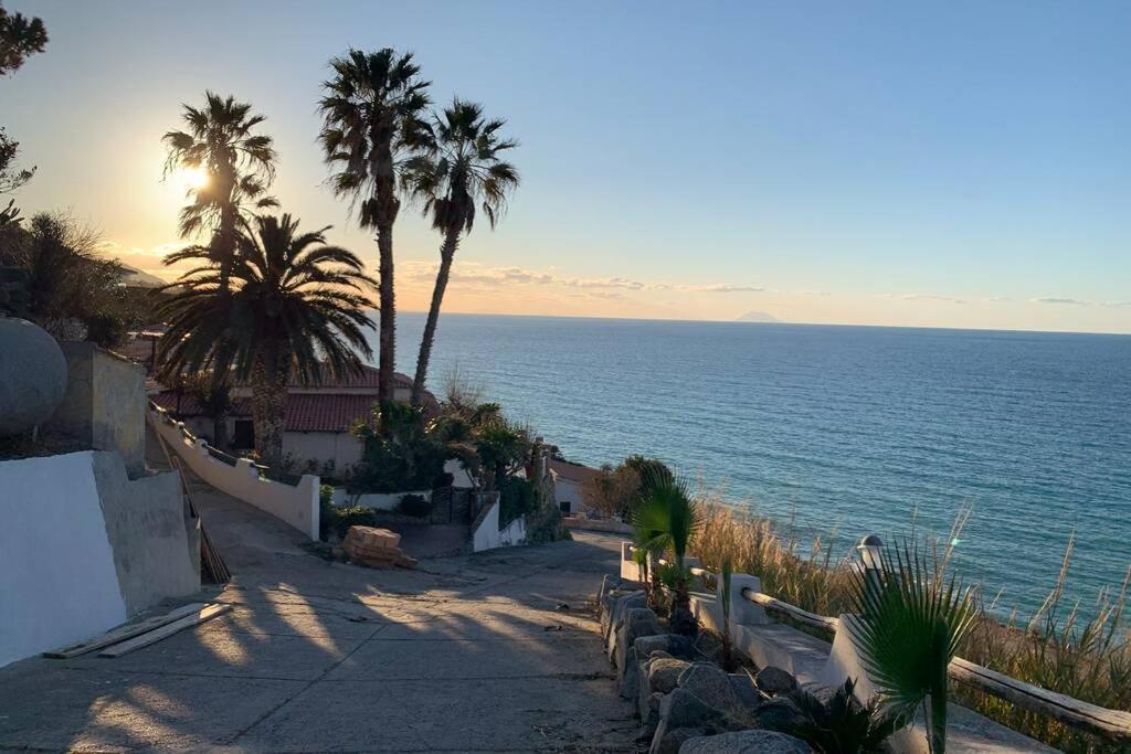 Boutique Apartment With Beach Within Walking Distance, Near Tropea Parghelia Eksteriør billede