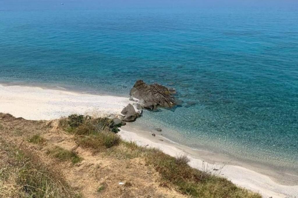 Boutique Apartment With Beach Within Walking Distance, Near Tropea Parghelia Eksteriør billede