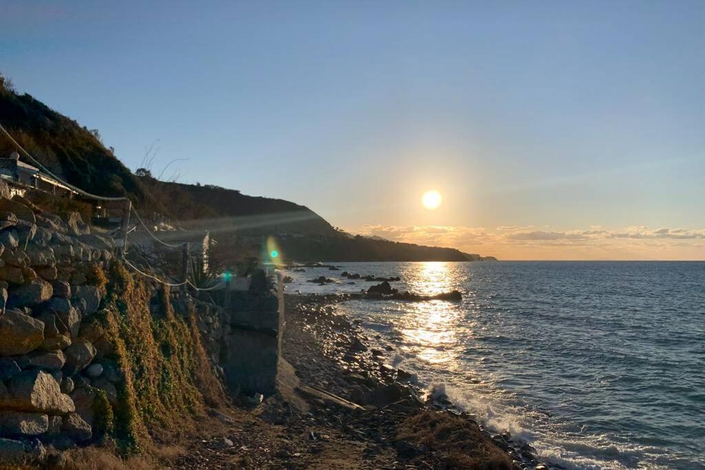 Boutique Apartment With Beach Within Walking Distance, Near Tropea Parghelia Eksteriør billede